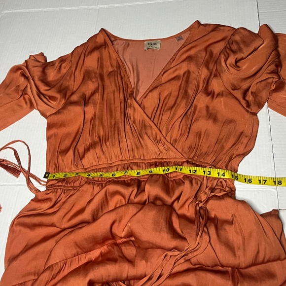 Elie Tahari Lantern Midi Dress - Picture 9 of 13